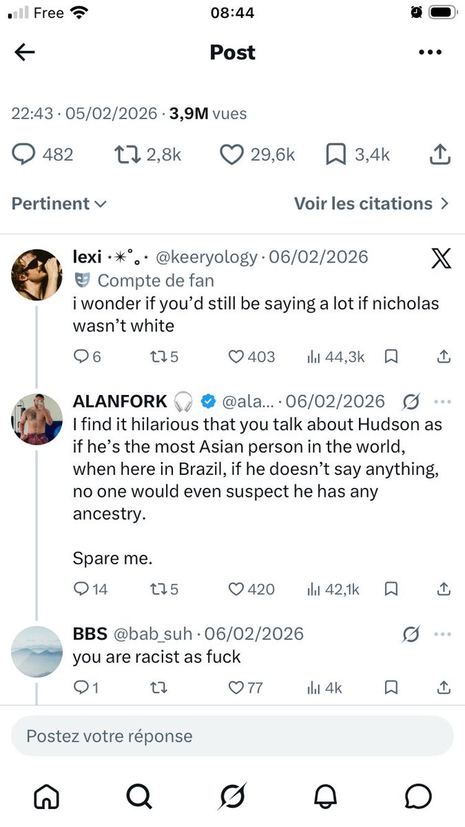 Sleepwalkeuse's tweet photo. @GiaSakura99418 @mekishana @alanjuliodias And a racist too… https://t.co/H1osPU1blu