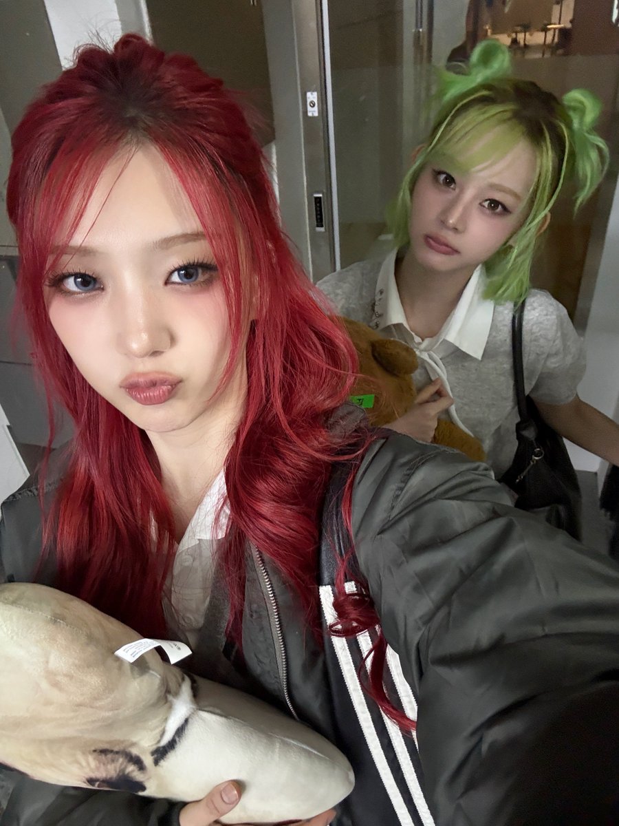 akko08_'s tweet photo. 박예은머리 레드레드
김아코머리 그린그린 https://t.co/QtOd9xJ6pE