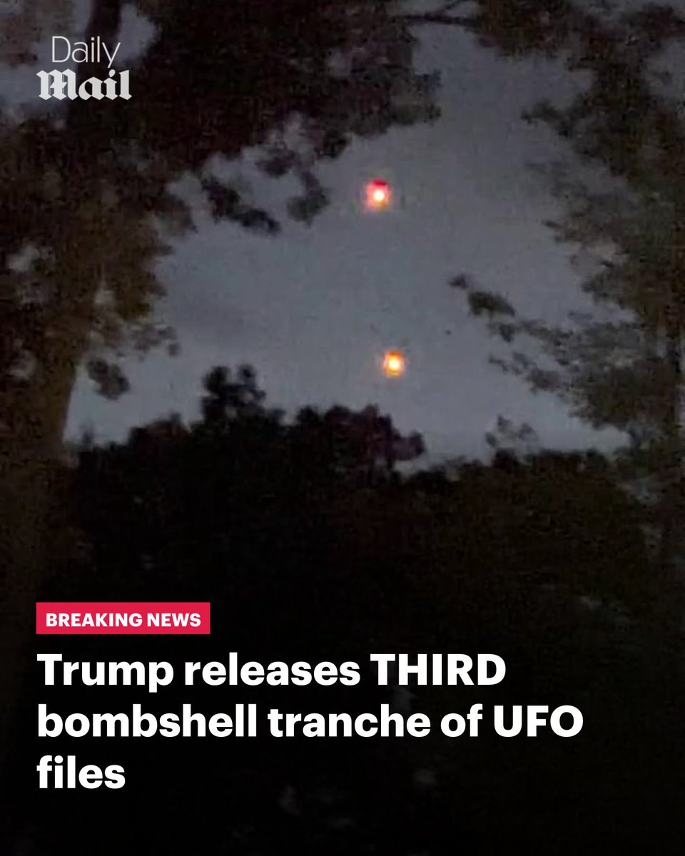 Daily_MailUS's tweet photo. MORE UFO FILES JUST IN 🚨 https://t.co/8giTPOh318 🔗 https://t.co/pzL6DMZR0N