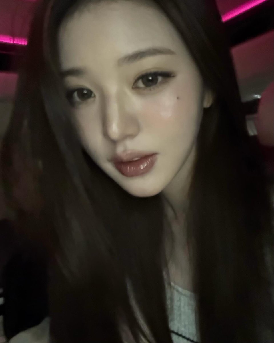luvwy04's tweet photo. 나 진짜 미침 제발 저요 https://t.co/FwEYJTpBCO