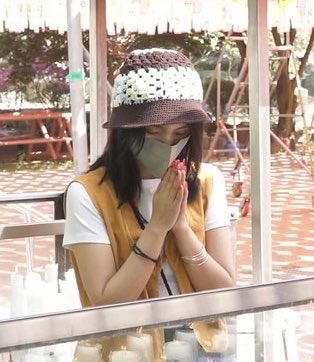 biayeon_ tweet picture