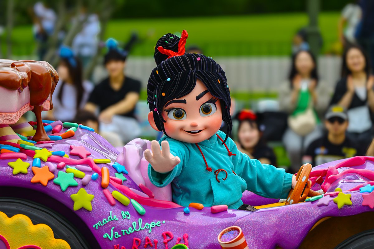 raypicorder's tweet photo. ディズニーランドへ
ヴァネロペのショーは見れなかった。
ドナルドとかズートピア撮れて良かった。 https://t.co/SpzNNlIuoy
