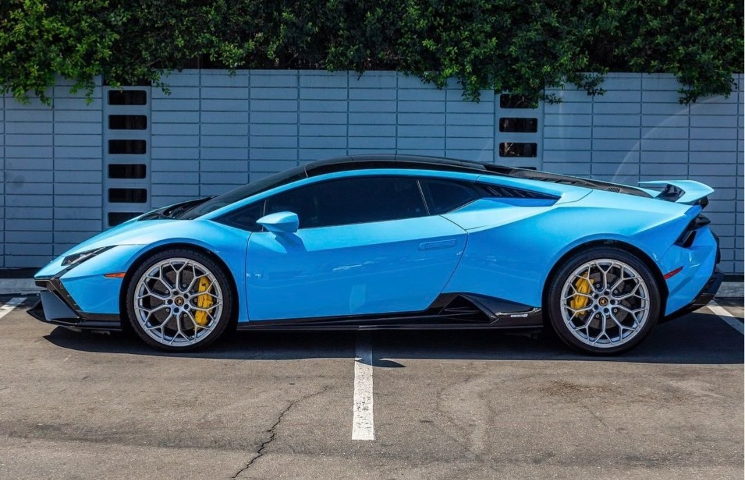 DailyLamboTM's tweet photo. Lamborghini Huracán Tecnica spec'd in 'Blu Cepheus' https://t.co/RTwCd5jK4F