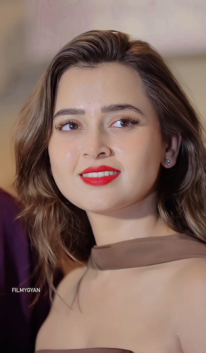 Mithu6353's tweet photo. Teja'aa ♡︎✨👀🌷
.
.
.
.
.
#TejasswiPrakash #tejatroops 
@itsmetejasswi https://t.co/rXehP6ME5C