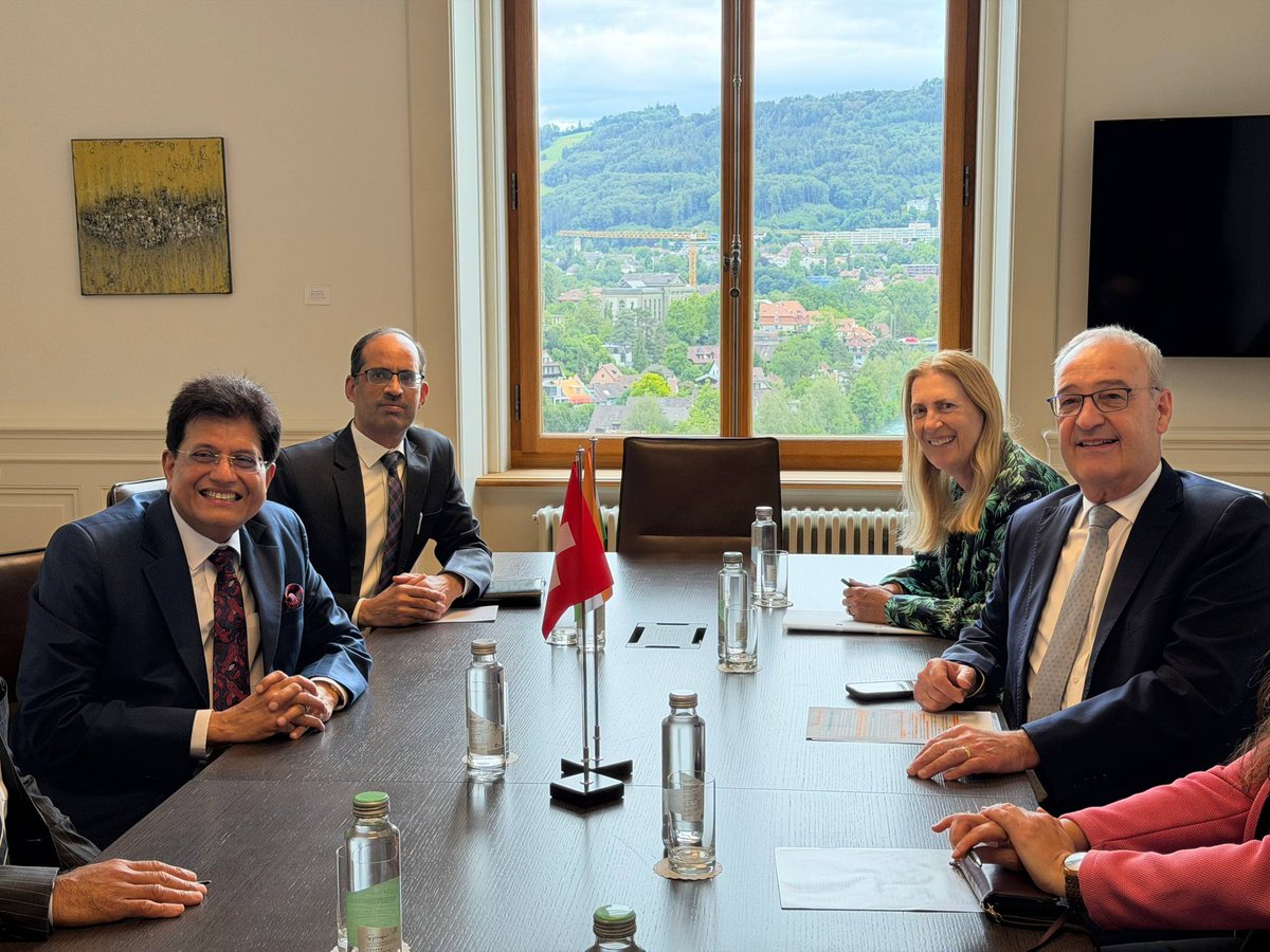 ParmelinG's tweet photo. Always a great pleasure to welcome the Indian Minister of Commerce, my friend @PiyushGoyal 🙏🇮🇳. Our discussions focused on the encouraging first results of the India–EFTA Trade &amp; Economic Partnership Agreement, in force since October 2025, and on the many opportunities ahead. https://t.co/JQHPBuAGHm
