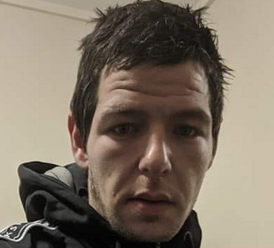 SaltyGoat17's tweet photo. Kyle Bevan was stabbed more than 30 times in prison after inmates found out he was in for the horrific 2020 murder of 2-year-old Lola James

The assault caused catastrophic brain injuries

The child had over 100 separate wounds

Anyone feel even the slightest bit bad for this POS?