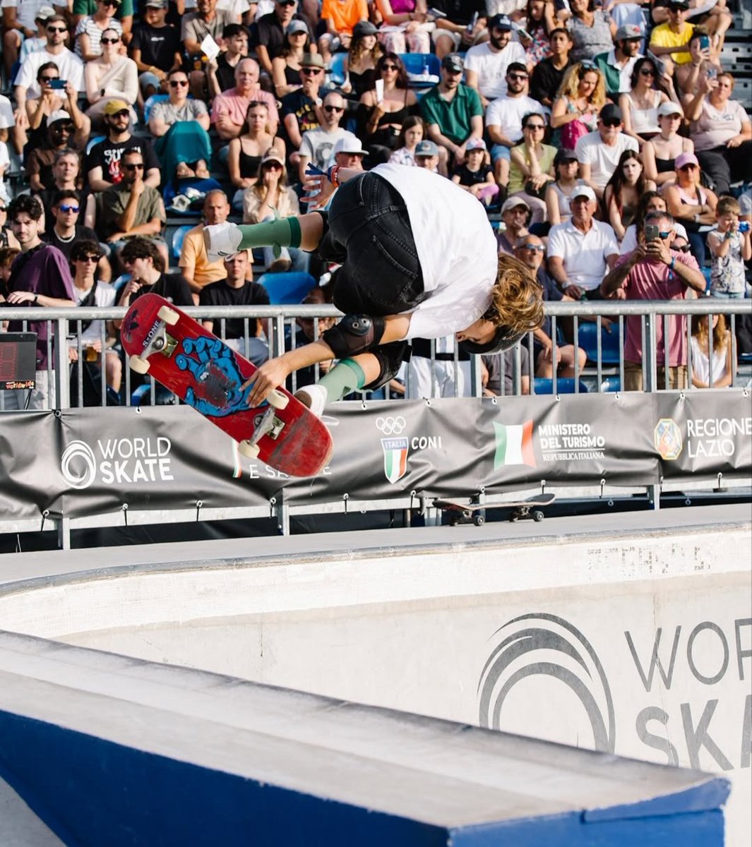 la_antorchita's tweet photo. 🛹#Skate World Cup de Park en Roma 🇮🇹

1/4 de final ♀️
7️⃣ Naia Laso 81.50 ✅
3️⃣8️⃣ Julia Benedetti 49.45 ❌

💪🏻 Naia estará en semifinales! Julia no consiguió planchar ningún intento y se queda fuera

🔜 A continuación los 5 chicos buscarán el pase a semis https://t.co/W43YWNV1NV