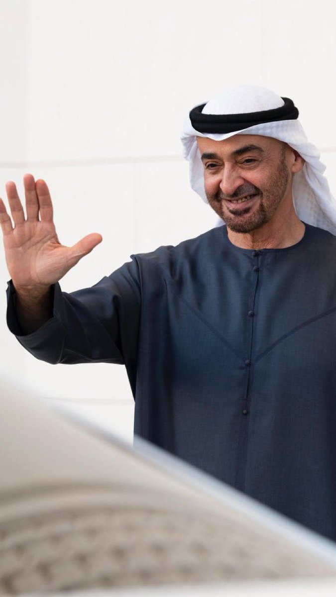 KKS9_'s tweet photo. يا صقر نادر من سلالة بني ياسي 🇦🇪⚔️. https://t.co/qLgsMNTp45