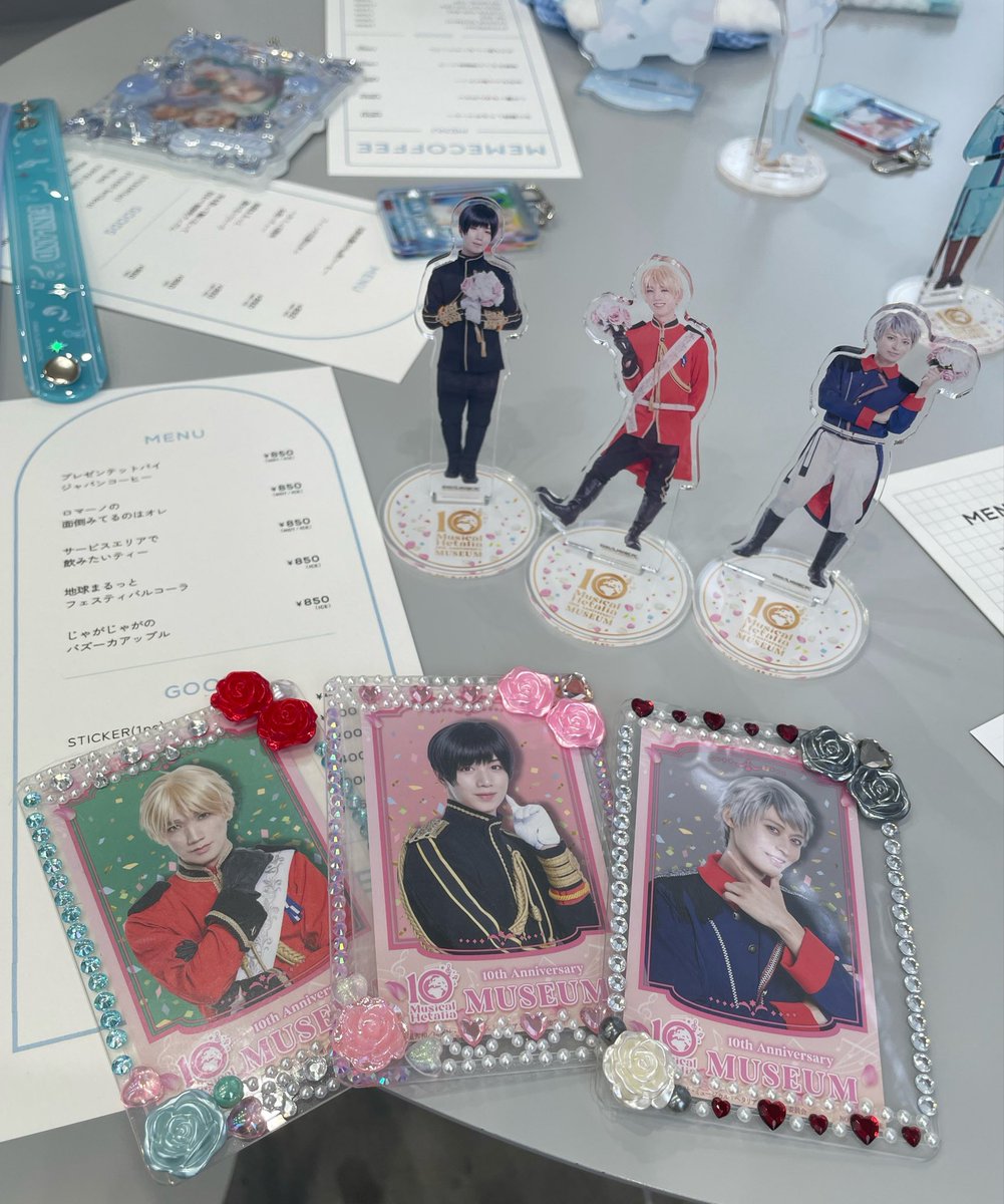 Rei_Y_T_R_M_'s tweet photo. ヘタミュミュの後にカフェ行ってきた〜！
メニュー作るやつやってみたかったから楽しかった🫶完全にネタになったけども…w
楽しかった〜！ https://t.co/HQdoMl04pT