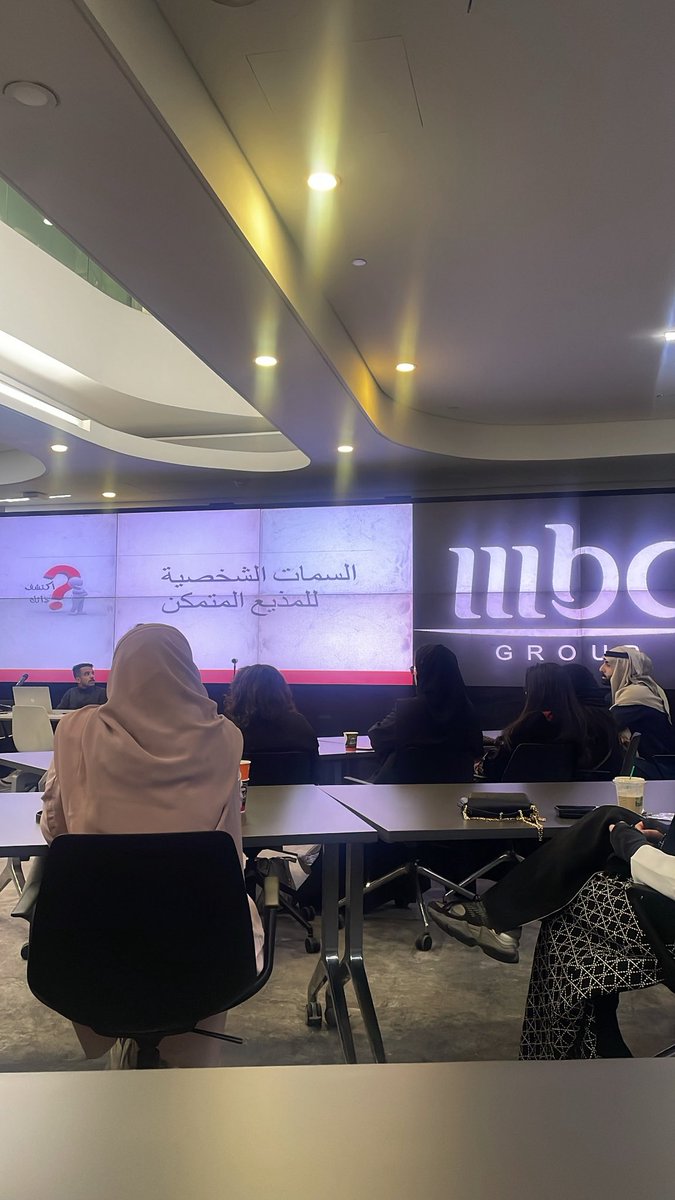 hixll2002's tweet photo. لكل رحلة بداية، وكانت هذه إحدى البدايات اللي أفتخر فيها. 🤍

سعيدة بانضمامي إلى برنامج المذيع المتميز في @MBCAcademyME ، تجربة ثرية تعلمت منها الكثير وأضافت لي على المستوى المهني والشخصي.

وهنا بعض اللقطات من بداية هذه الرحلة الجميلة.✨✨

#المذيع_المتميز 
@MBCAcademyME https://t.co/yBNaWVvGJ5
