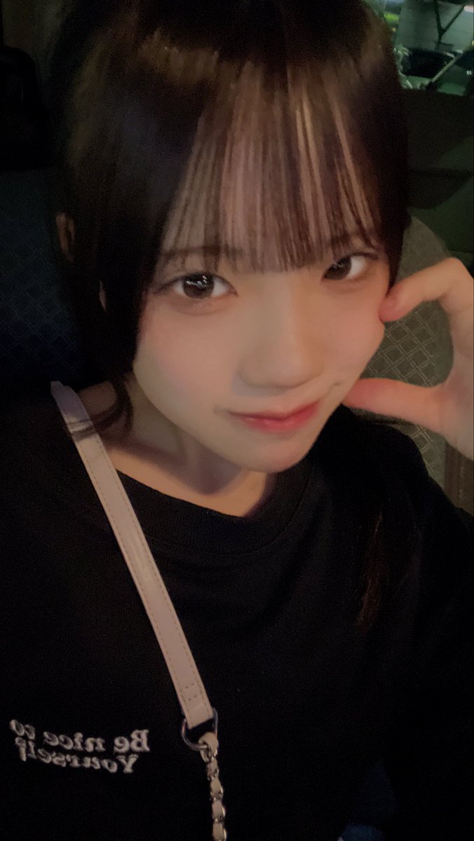 Merise718's tweet photo. れみです❕🎀
今週もお疲れ様でした〜💞💞
勉強も練習もたくさん頑張った1週間だったよ〜💫
かわいいシマエナガのパンを見つけてしまって思わず3匹保護しました❕（笑）美味しかったよ！> ·̫ <👍🏻

明日は水戸遠征です💜
日曜日の撮影会はまだ枠が空いているので是非撮って頂けると嬉しいです！♡ https://t.co/i3qGQdFV18