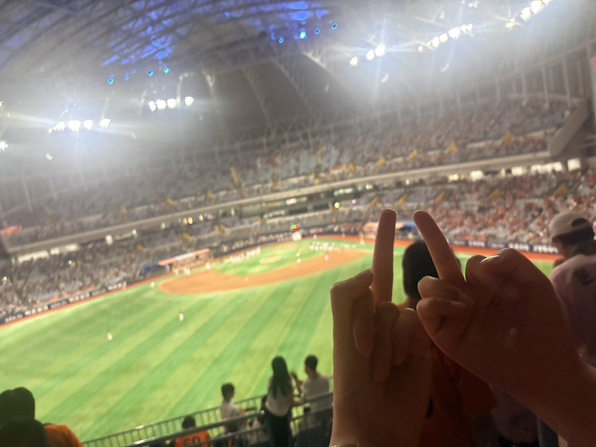 zzyubbyu_1's tweet photo. 진짜사과받고싶어요씨발 https://t.co/Ofu8uACDFR