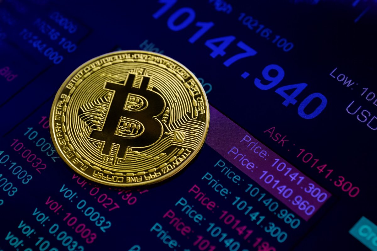 Binh_Gooner's tweet photo. Corporate Bitcoin buyers are getting a little shy now that BTC dipped from the mid-70s toward 60K. Glassnode calls it "caution," I call it the old cold feet special. ๐ #Bitcoin #CryptoMarket #Glassnode https://t.co/0H2nCEydOF