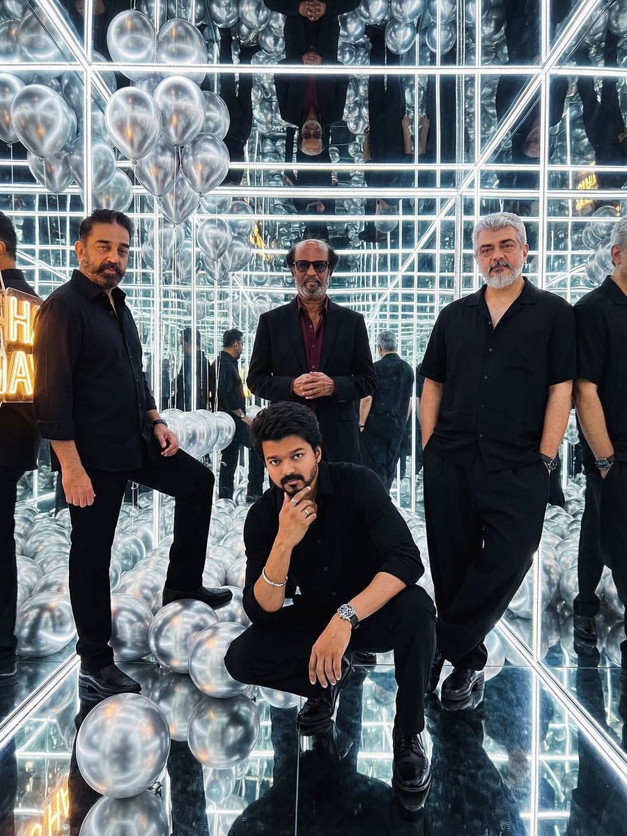 Vijay456V60026's tweet photo. Hey @grok, Remove the GOAT from this image !! 🥶 https://t.co/rj2Rsk1UlW