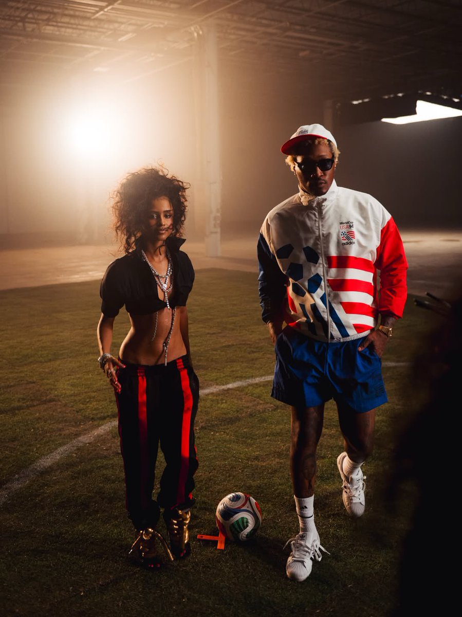 InfoTylabrasil's tweet photo. 🚨| Hoje Tyla irá subir ao palco juntamente com o Rapper Future para performar a canção “GAME TIME” na abertura dos jogos da copa do mundo em Los Angeles, Estados Unidos. 

Verifique o início da cerimônia no seu país:

🇧🇷: 20h30 
🇿🇦: 1h30 am
🇺🇸Los Angeles: 16h30 am |New York: 19h30 pm
🇬🇧: 00h30