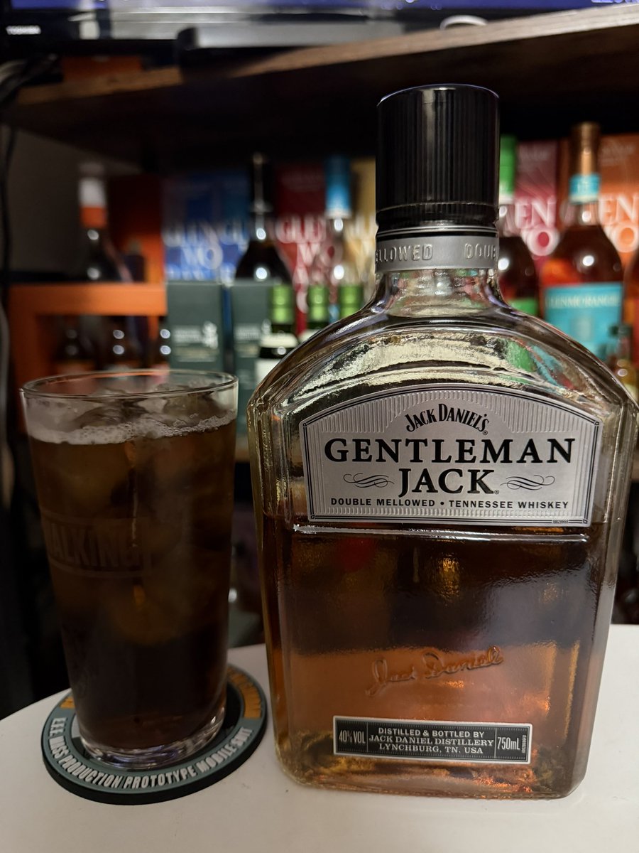 kirydayo's tweet photo. 久しぶりに炭水化物からの瓶ビール決めてしまった🤭
こちらも久しぶり

JACK DANIEL'S
GBNTLEMAN JACK
コークハイ https://t.co/RjqxP4e6oY