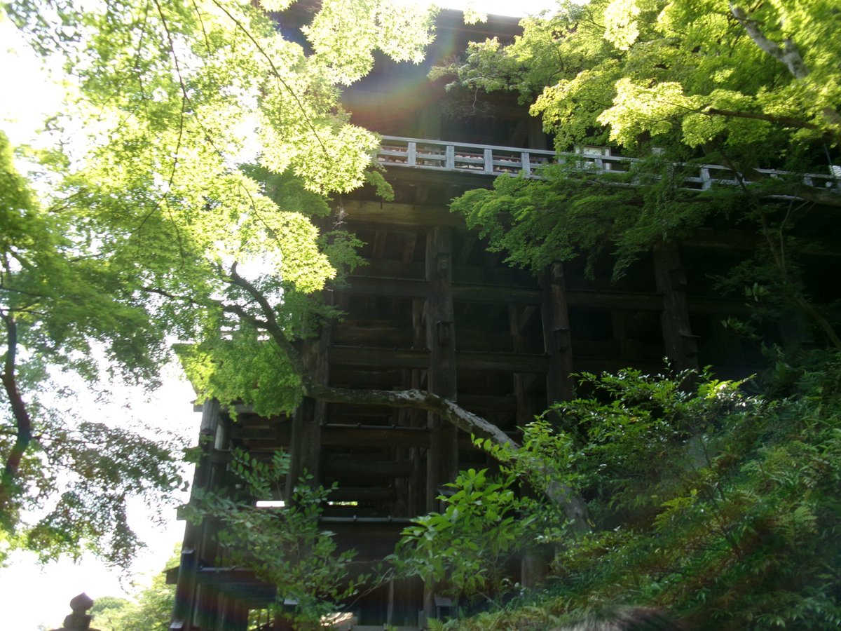 v7_rk's tweet photo. 修学旅行から帰ってきた娘。

コンデジの中には200枚超の写真。

そして始まる作品解説。

気付けば1時間経過。

思い出たくさんできて良かったね😊✨️ https://t.co/MN0WWoOn3g