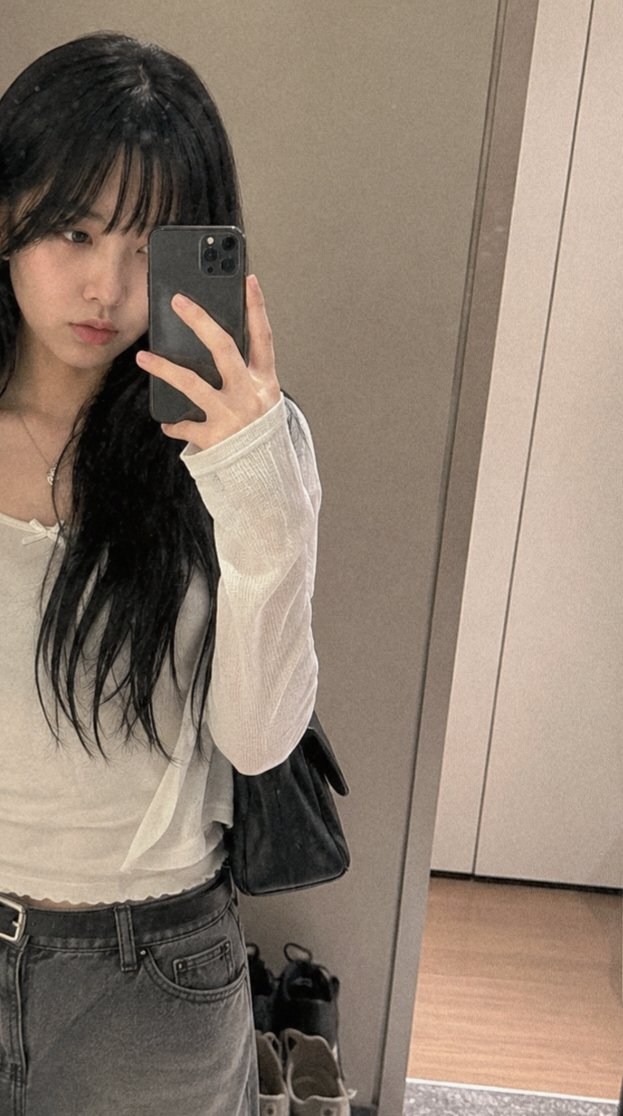 나지 tweet media