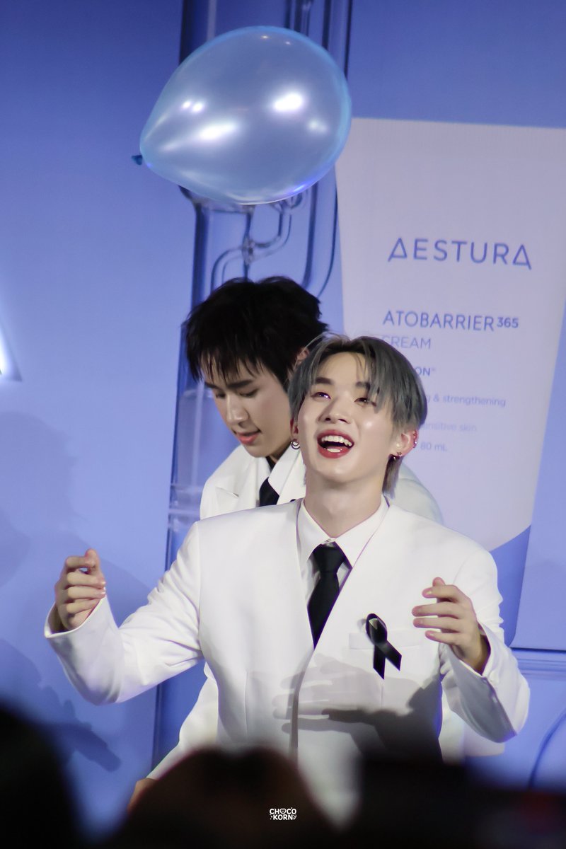 chocokorn's tweet photo. น้าทช่วยด้วยยยยย 👀🤍

#AESTURAxNutHong
#nnutdan #hongshihoshi https://t.co/bTFLthGtYh