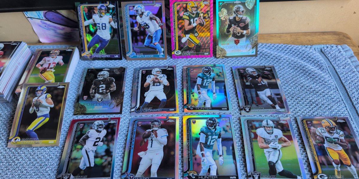 cunningham2552's tweet photo. Officially done with Chrome Football! Saving 1 mega &amp; 3 hangers, these are my best pulls! https://t.co/Ei6ZJGoUxA