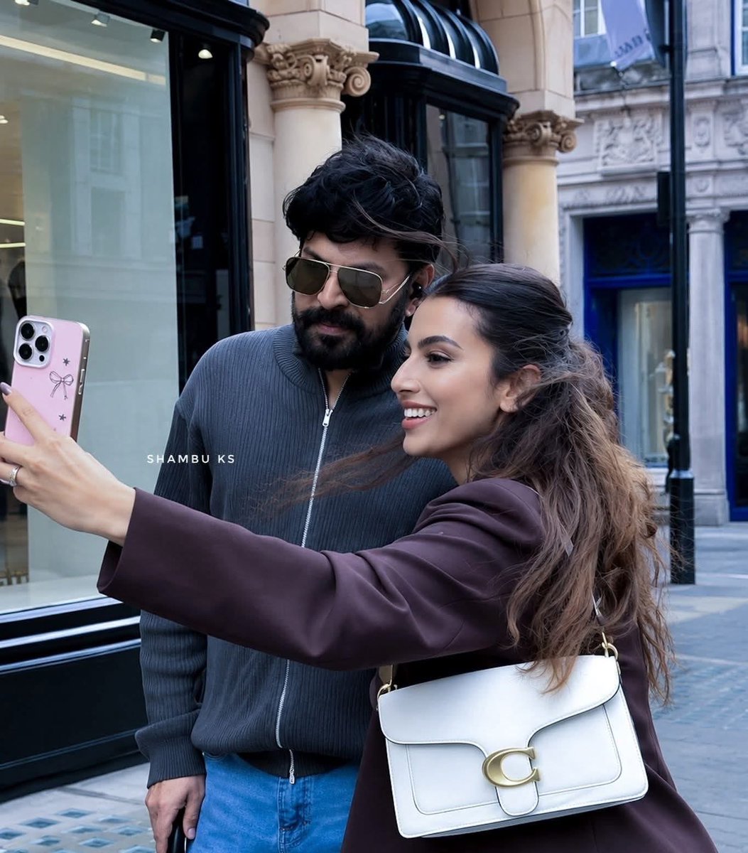 AbGeorge_'s tweet photo. . @mammukka at London 📸❤️ https://t.co/5mIPHNZcfL