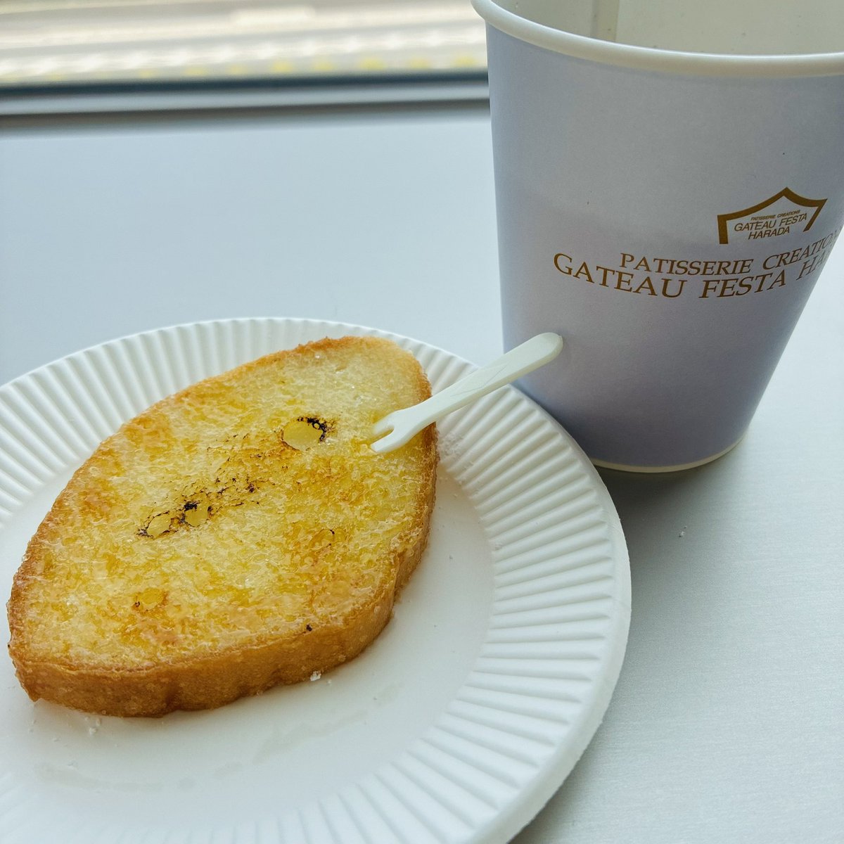 smk_panda's tweet photo. ハラダの工場の生ラスクに、茶々の焼きまんじゅうに、はらっぱのパスタに、登利平のとり飯🙌
ご飯何美味しいか聞いてる時ほとんど今日食べたなって思ってた🤣
高崎色々美味しかった🫶 https://t.co/o0YQTKW242