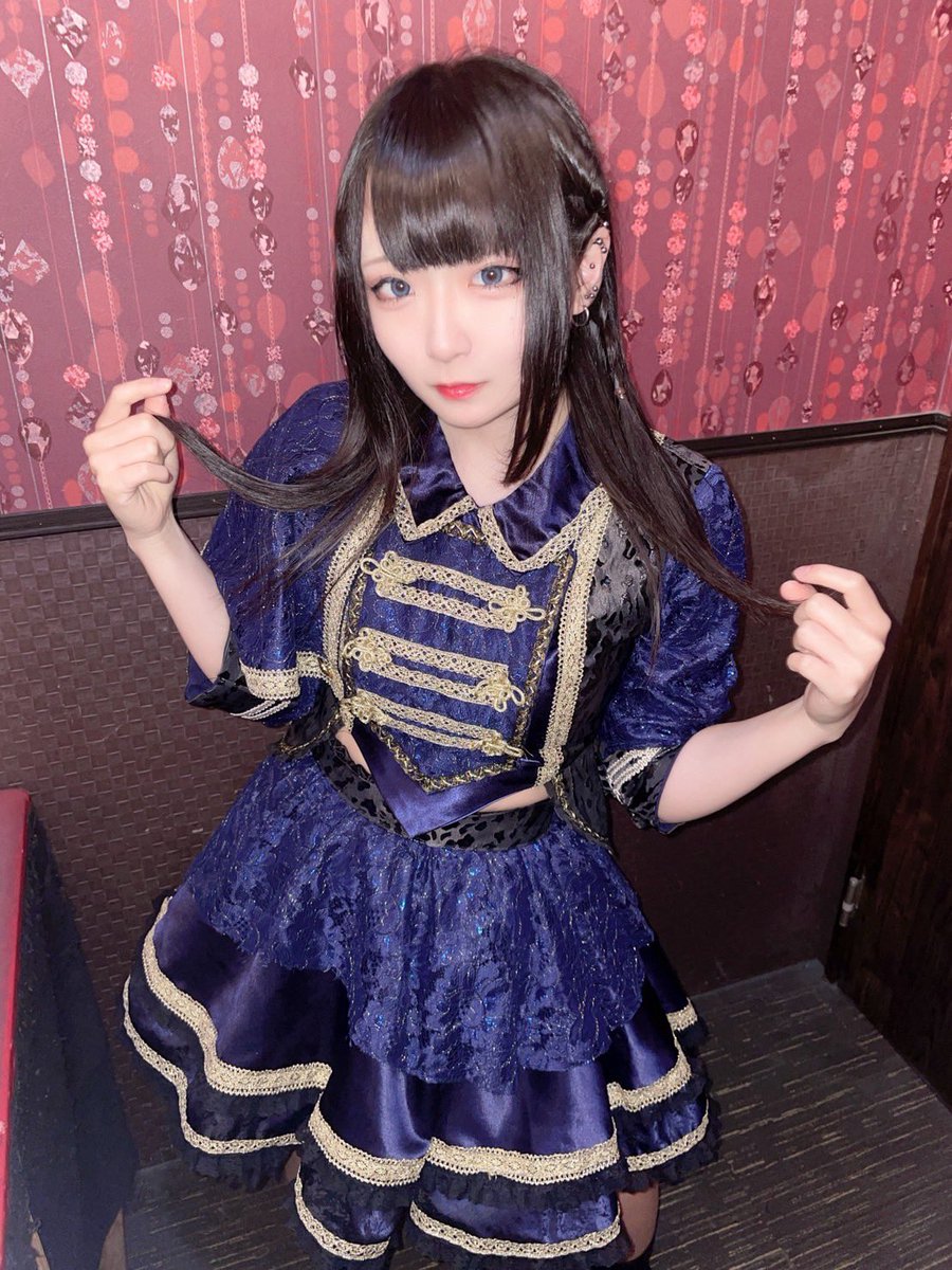 ENVY_PARANOID's tweet photo. 🎉🔊🔊🎉🔊お知らせ🔊🎉🔊🎉🔊

2026.6.19.FRI
ENVY PARANOID×PLYDE pre. 
『 嫉妬傲慢 』 in 大須TOYS

初心NAVY衣装で出演します🔥

チケットはこちら✅絶賛発売中
https://t.co/Lfikp4MFhk

#ネイビー衣装
#ENVYPARANOID
#NAVYPARANOID https://t.co/VxEXvHwi22