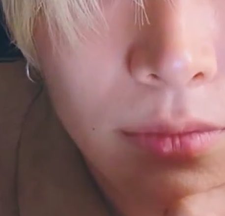 heeseunger's tweet photo. im in love with his beauty marks https://t.co/u9ochA41SQ