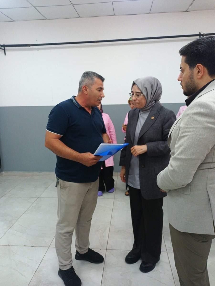 EmadDernegi's tweet photo. 🔴 EMADDER ŞANLIURFA’DAN ÖNEMLİ TEMAS

@Akparti
@RTErdogan
@CYAZMAC

Emeklilikte Adalet Derneği Şanlıurfa İl Temsilciliğimiz, AK Parti Şanlıurfa Milletvekili Sayın Cevahir Asuman Yazmacı hanımefendi ile bir araya gelerek kademeli emeklilik mağduriyetini ve taleplerimizi içeren dosyamızı takdim etmiştir.

Nazik kabulleri, ilgileri ve yapıcı yaklaşımları için Sayın Yazmacı’ya teşekkür ediyor, emeklilikte adalet mücadelemize verdikleri kıymetli destekten memnuniyet duyuyoruz.

Saygılarımızla,
Emeklilikte Adalet Derneği

@AvBehiye
@busrapaker
@cuneytyuksel_
@deryaayaydin34
@erkankandemir
@halisdalkilic
@DrYerebakan
@hasanturantr
@HulusiSenturk
@bbismailerdem
@iekarayel
@SalimEnsarioglu

@EmadDernegi
#SonSözKademede
