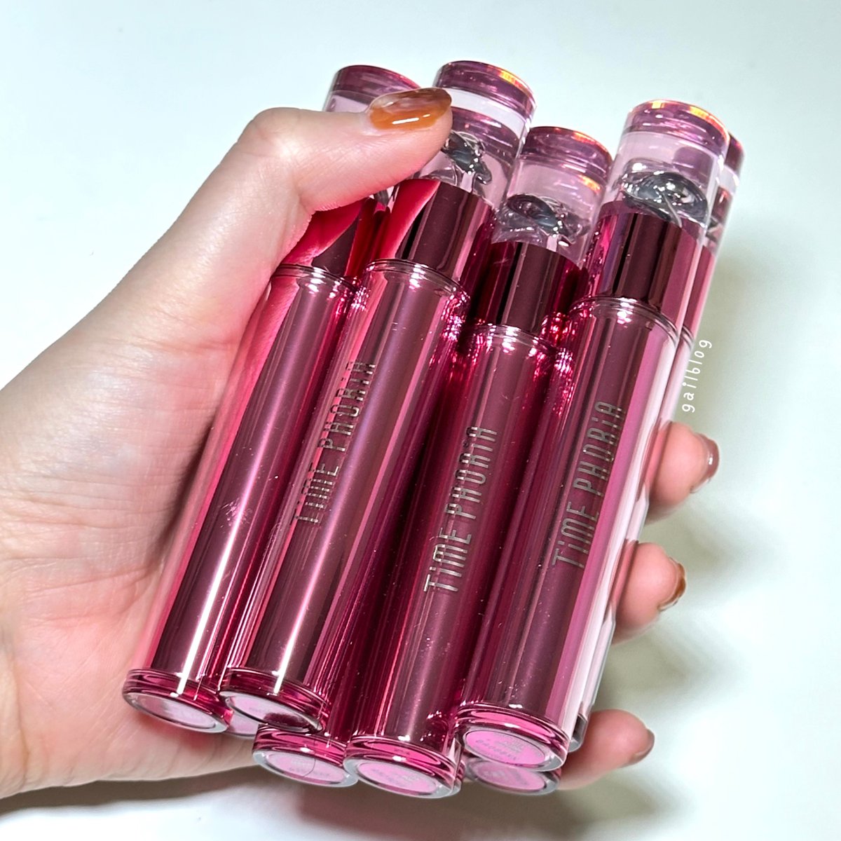 GailBlog's tweet photo. ด่วน 12-17 มิย เท่านั้น !!!!!

💄Time Phoria Blurring Tint 💄
เฉพาะ Shopee เท่านั้น!!!

1 แถม 1 = 279 บาท 
1 แถม 1 = 279 บาท 
1 แถม 1 = 279 บาท 
1 แถม 1 = 279 บาท 

ทิ้นน้ำเนื้อฉ่ำ แต่ฟินิชแมตต์ ติดทนแน่นยิ่งกว่าสีทาบ้าน ทาวันนี้หลุดวันไหน เนื้อสวย ทน ลดราคา กดด่วน! https://t.co/89S2oQ287W