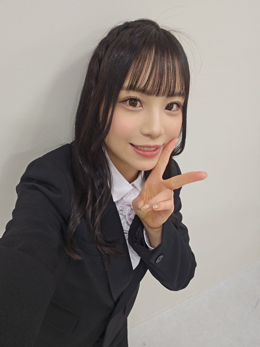 hanae_kita's tweet photo. 今日も1日お仕事お疲れ様だよ👔
仕事できそうに見えるー？
https://t.co/U9Ib1dWGIx
#NGT48 https://t.co/LVs7dR6yWJ