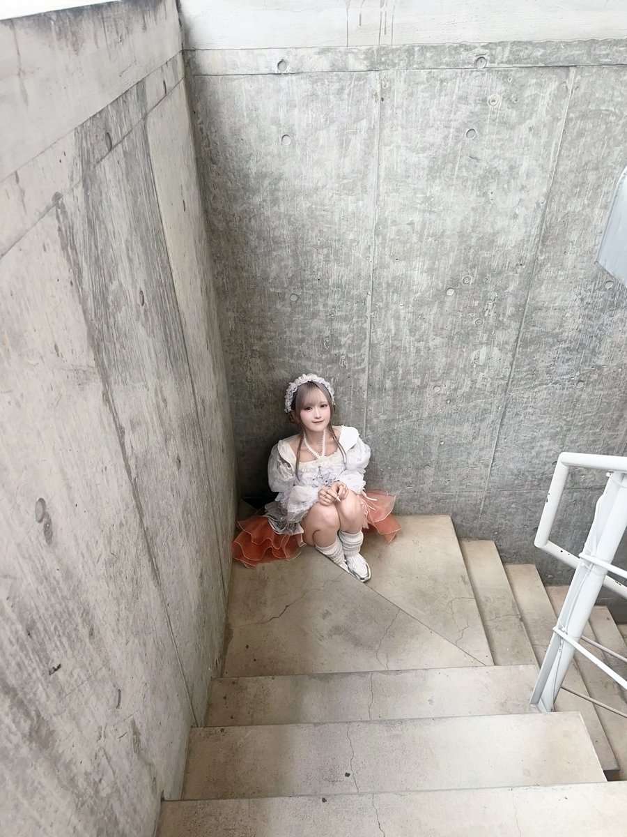 MM____chiharu's tweet photo. たのしそうなひと https://t.co/Vk9Bwde2zC
