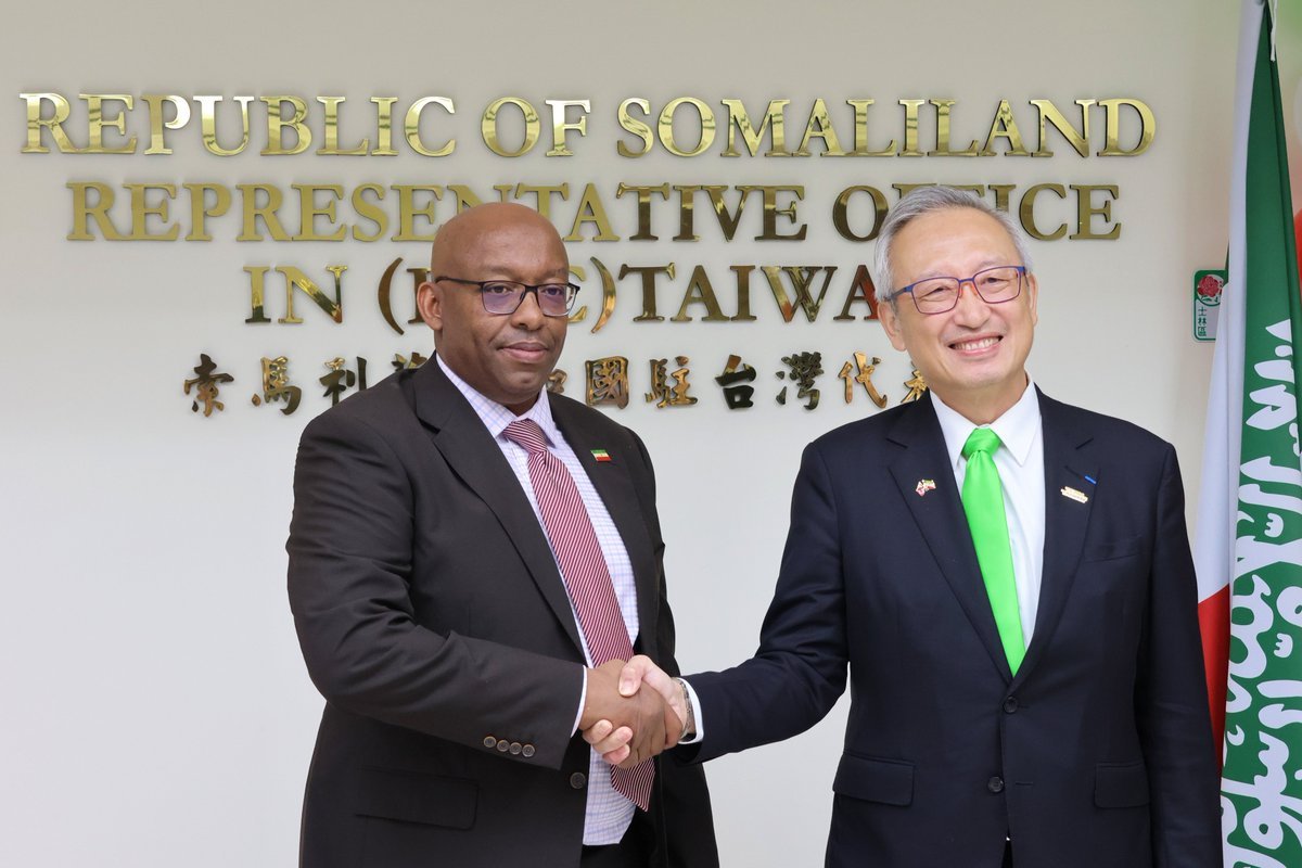 haadka's tweet photo. Somaliland has a thing for small, successful countries that beat the odds in hostile environments. https://t.co/oyW754BreU
