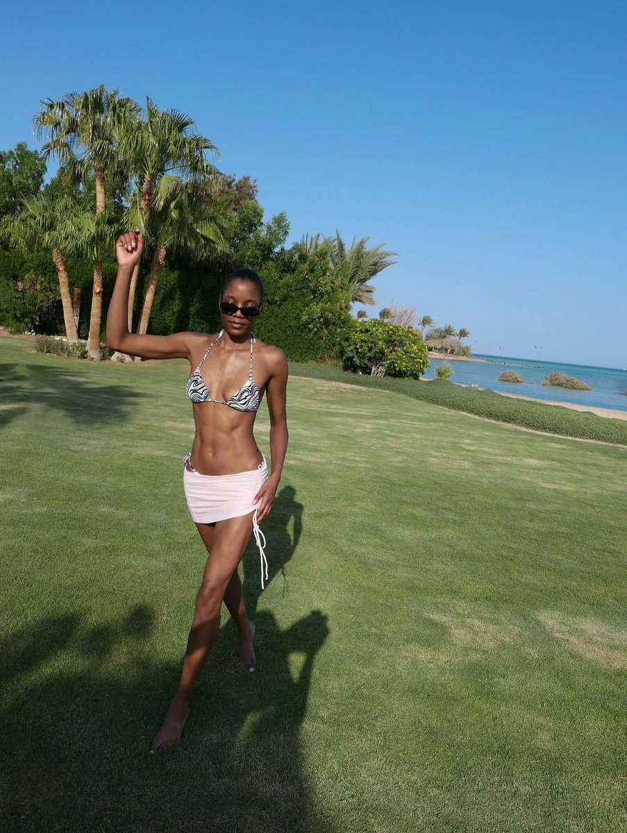 didhebzx32's tweet photo. leaving for my beach bday trip next week!!! trying to lock in as much as i can these next couple days ☀️🧚🏾 #edrtwt https://t.co/VuKVpwwqgp