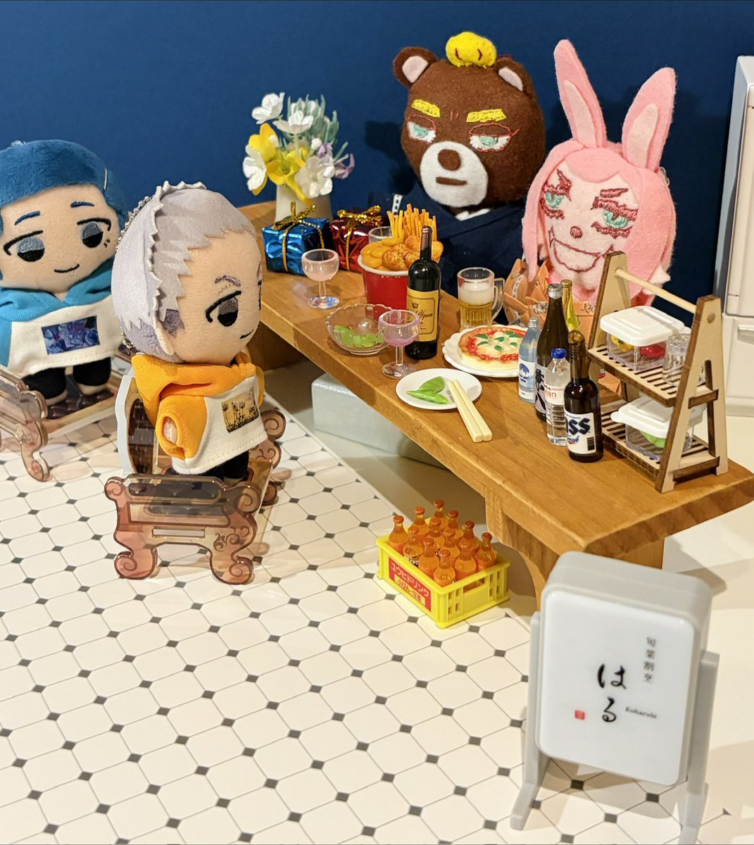 sakura00m's tweet photo. 今夜はスナックはるで
ささやかなお祝い🥂
#三ツ谷隆生誕祭2026
#三ツ谷隆誕生祭2026 https://t.co/MFy12ZtlUb