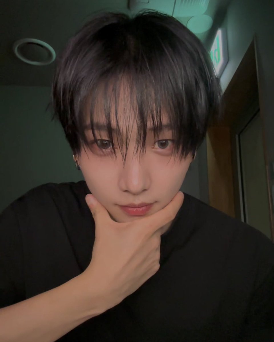 abndloveeee's tweet photo. 🐶 Weverse Live

명벅명벅

#보이넥스트도어 #BOYNEXTDOOR
#명재현 #JAEHYUN https://t.co/uEJhJtZRtl