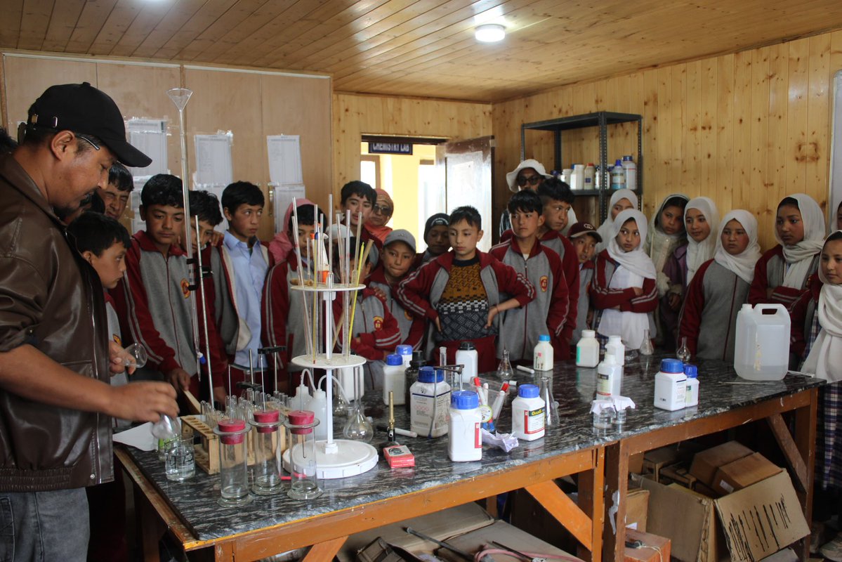 gdc_drass's tweet photo. @gdc_drass hosts Council Model School ShakarDoo on educational &amp; exposure tour. Students explored departments &amp; skill centres. Demonstration, interaction and best practices enthusiast students. @lg_ladakh @ashishkundra @LadakhSecretary @ULadakh @imteeaz_kacho @EducationKargil https://t.co/NzzYh9rloe
