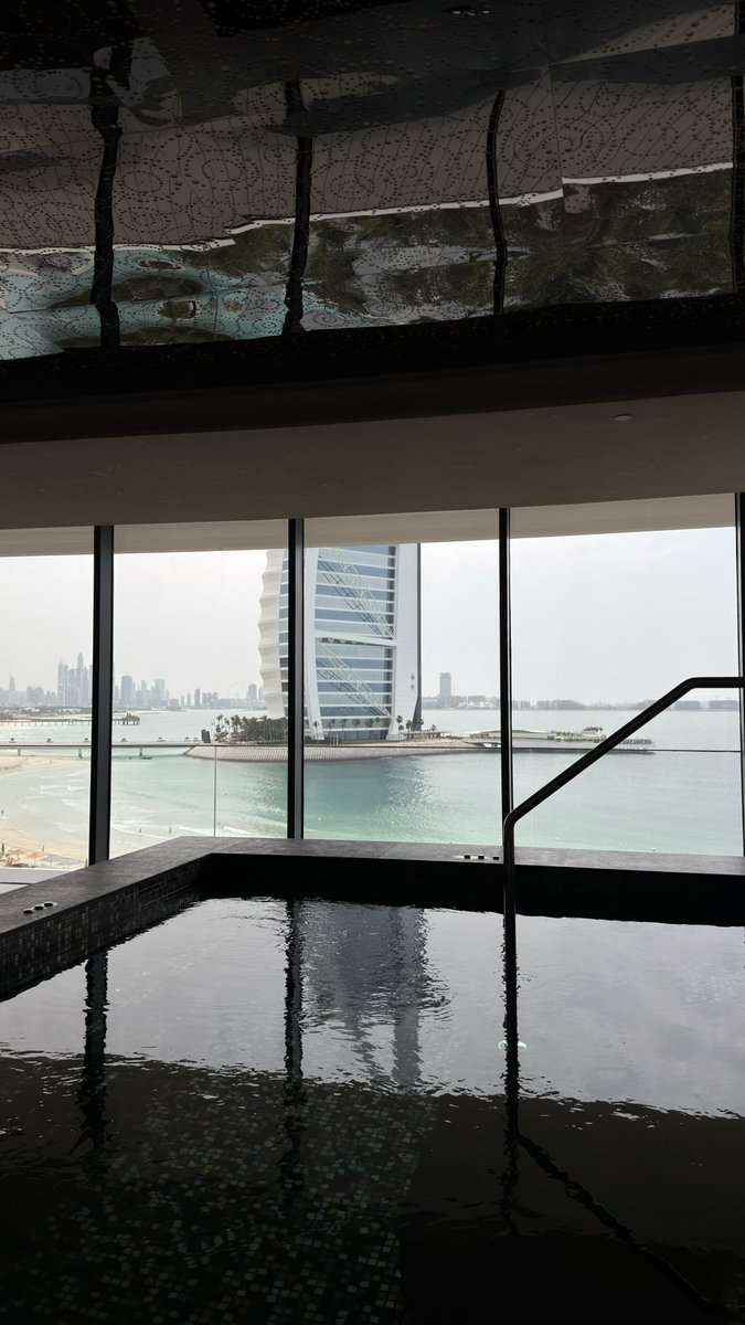 itsjwn's tweet photo. Dubai files ll | @jwna on ig https://t.co/soAEYM50d0