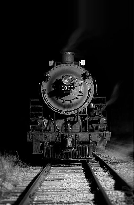 DMNKNLIL's tweet photo. Ghost train….. https://t.co/aPqoFnKFYA