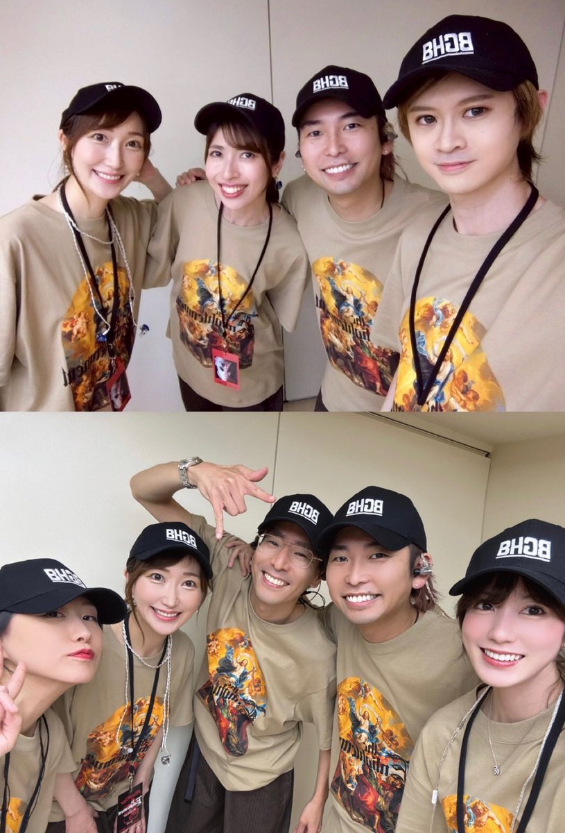 ryokookouchi's tweet photo. 2ndセクションリーダーは
sourcesの加賀谷綾太郎君🎻
 @ryotaroro 
リーダーお疲れ様でした！
カッコよかったよ〜👏イェイッ！

着こなせるかドキドキしましたが
素敵な衣装でお揃いで演奏
嬉しかったです♬

(こちらは自分たちで楽屋で撮った
ストリングス＆コーラスの皆様との記念写真📱) https://t.co/tOWFFagTdk