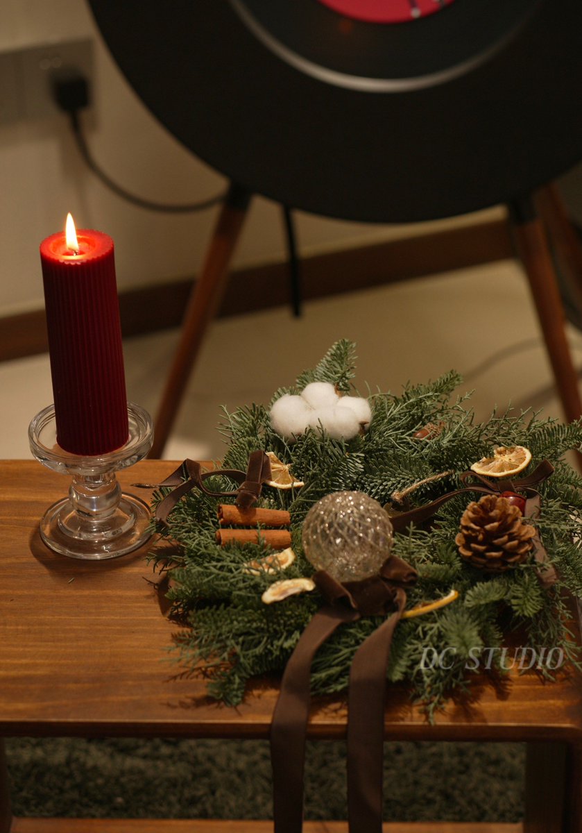 Forex5min10's tweet photo. Let’s light up the candles and ring in the warm, joyful season—may your days be filled with tiny, glowing moments today and always!  #HolidayCheers， https://t.co/pxJPKEPHzW