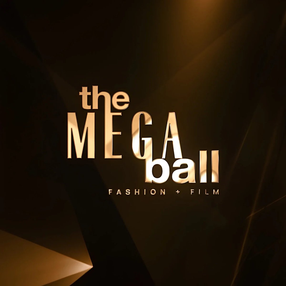 PopPlanet_'s tweet photo. Ralph De Leon and AZ Martinez Bring Red Carpet Style to the 2026 Mega Ball. https://t.co/2G5Jn3GlEd