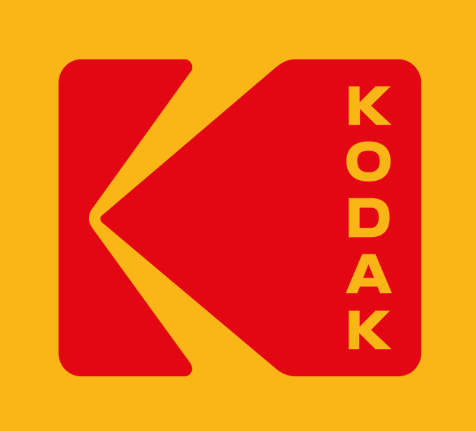 AiEvolutio58513's tweet photo. In 1975, Kodak was the world's most powerful photo company, worth $31 BILLION.

By 2012, it was bankrupt...

ONE decision destroyed everything.

Here's the biggest mistake in tech history (and the disturbing similarities with our AI bubble): 🧵 https://t.co/hWOFdPTF5e