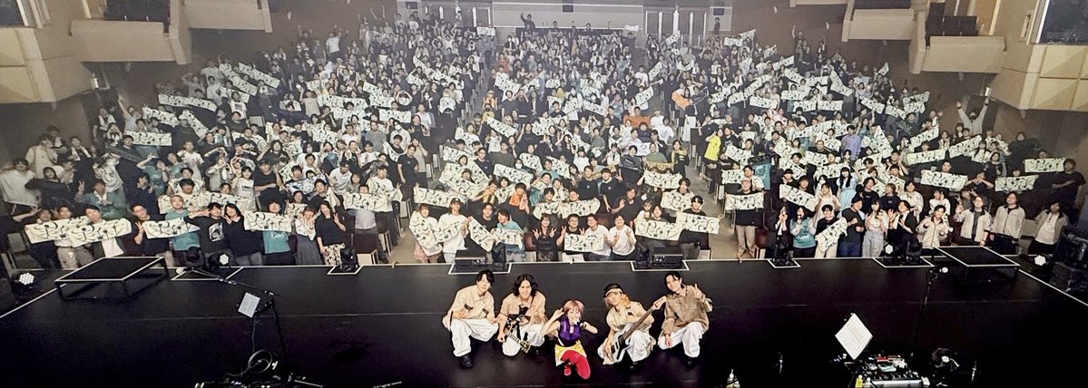 RRReol_official's tweet photo. Reol Oneman Live 2026 美辞学
at トークネットホール仙台

ホール編、開幕

セットリストも新たに
これまで積み重ねてきたものと
これから生まれていくものが交差する夜でした

【Next Hall tour】
6/19 大阪・オリックス劇場
6/27 福岡・福岡国際会議場メインホール
7/4 愛知・岡谷鋼機名古屋公会堂
7/10 東京・LINE CUBE SHIBUYA(完売)

🎟️ https://t.co/ffYht1rboi

千穐楽「'美辞学'インスタレーション」参加はこちらから
💐https://t.co/S56YJg1nIg

#Reol #美辞学 #美辞学tour