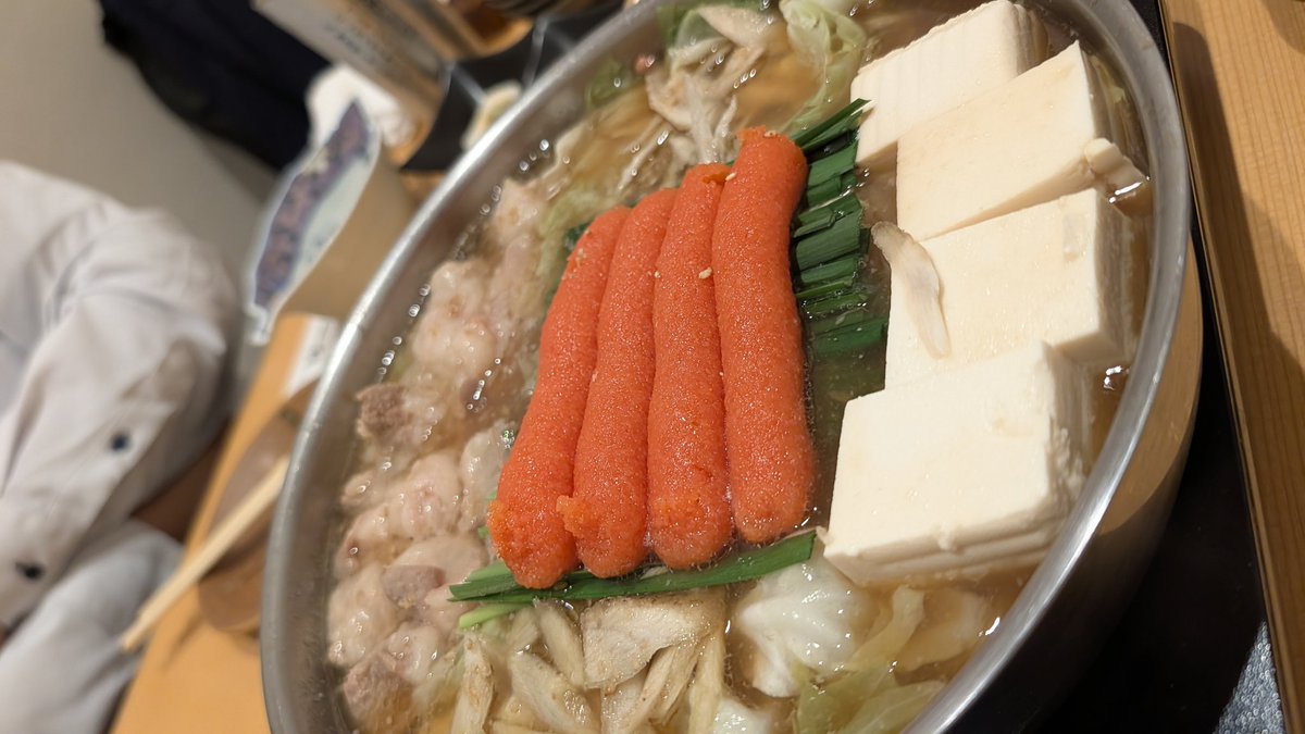 Non_Dinosaur's tweet photo. ゴマサバ
もつ鍋 
なんかイカの丸ごとのやつ
自腹じゃねーから
やりたいほーだい＼(^o^)／ https://t.co/tQWnZ9cKRJ