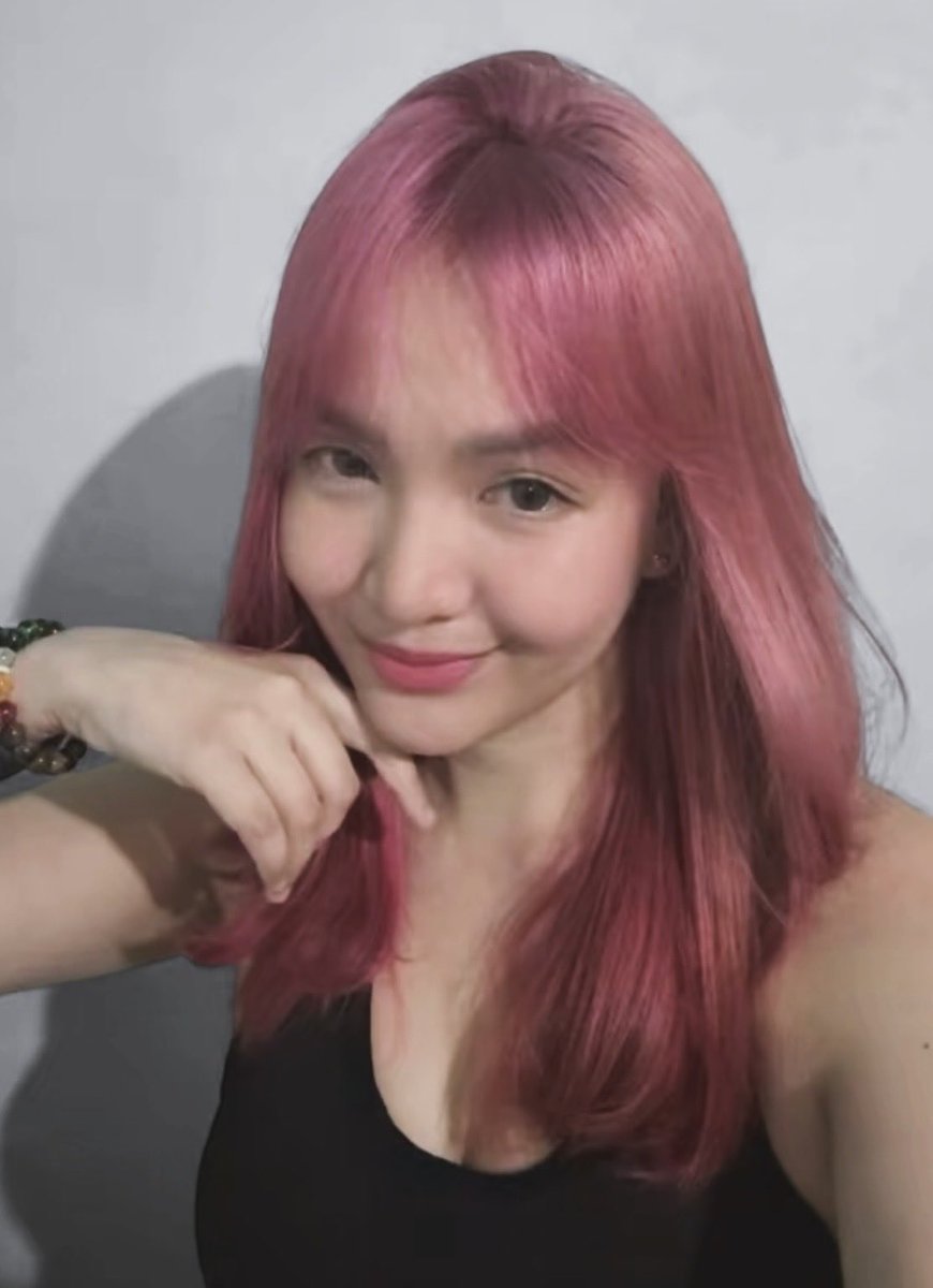 AteJhai's tweet photo. Sa sama ng loob ko sa BTS ticket war, nakapagpakulay bigla eh. 💕 https://t.co/SlMjz4TBTX