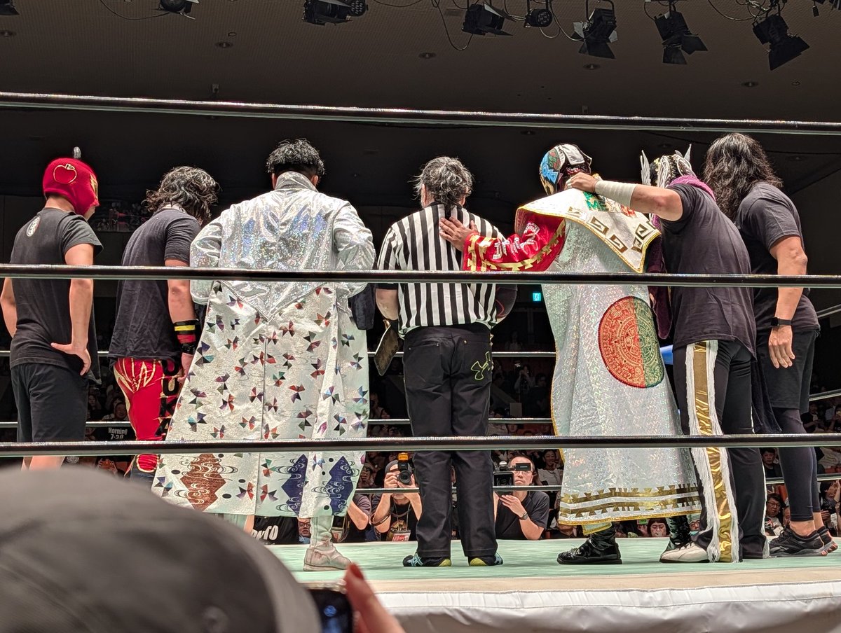 wemanononamew's tweet photo. セコンド。この3人も東北ジュニアヘビーを。出場選手が豪華でした☺️
#michipro
#みちのくプロレス https://t.co/yCqt9HXsmk