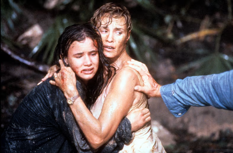 DreadCentral's tweet photo. Juliette Lewis has returned to the world of 'CAPE FEAR' more than 30 years after her Oscar-nominated performance in Martin Scorsese's 1991 thriller.

The actress makes a surprise appearance in Apple TV+'s new series.

Read more: [https://t.co/RIU6bU6CnV] https://t.co/rjLC57ogc5