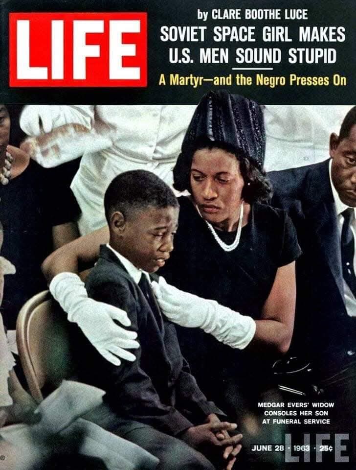 Lizzs_Lockeroom's tweet photo. "For 2 &amp; a half years I endangered my life, only to return to our native country &amp; state &amp; be denied the basic things we fought for."- Remembering Medgar Evers (July 2, 1925-June 12, 1963) 

WWII Veteran, murdered by a Klan member in front of his home on this day. #WhyIVote https://t.co/Xsudo3XzwC