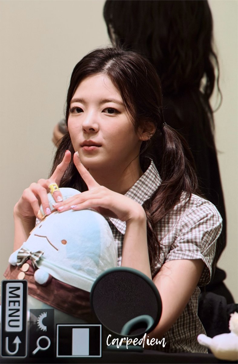 carpediem_0721's tweet photo. 260612 리아짱 완전 기요미👧🏻💕
#있지 #ITZY
#리아 #LIA https://t.co/KUlwqhlglK
